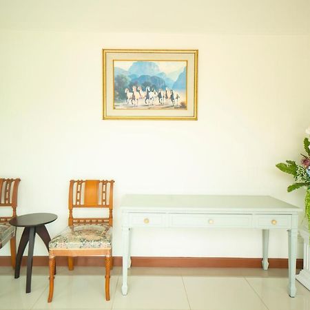 The Willing Hotel And Residence Bangkok Esterno foto