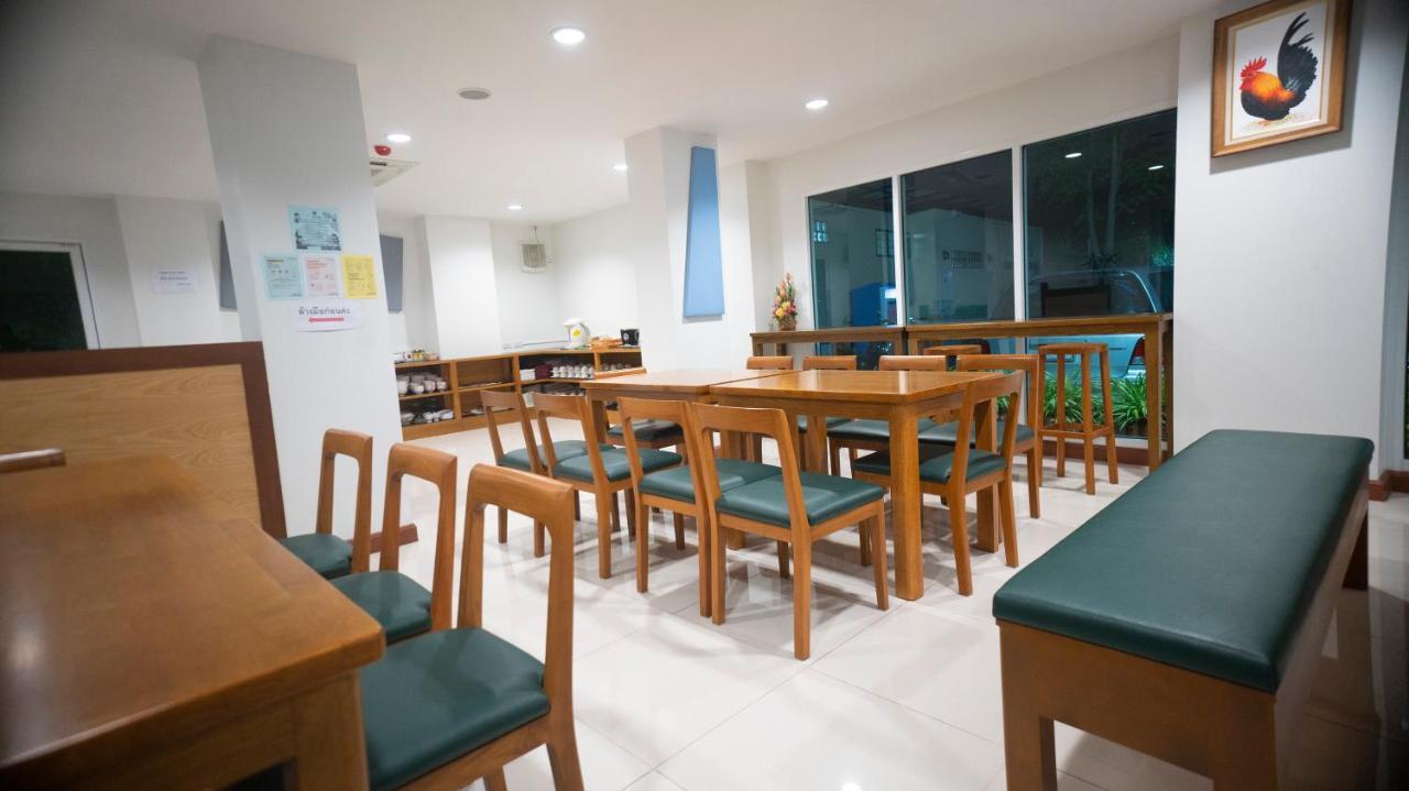 The Willing Hotel And Residence Bangkok Esterno foto